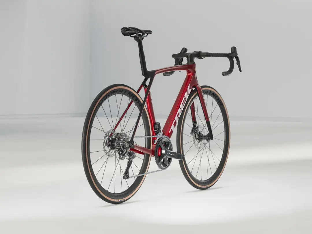 Trek Madone SL 6 Gen 8 crimson - Image 3